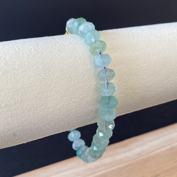 Faceted Green Fluorite Bracelet - Picture 1 of 10